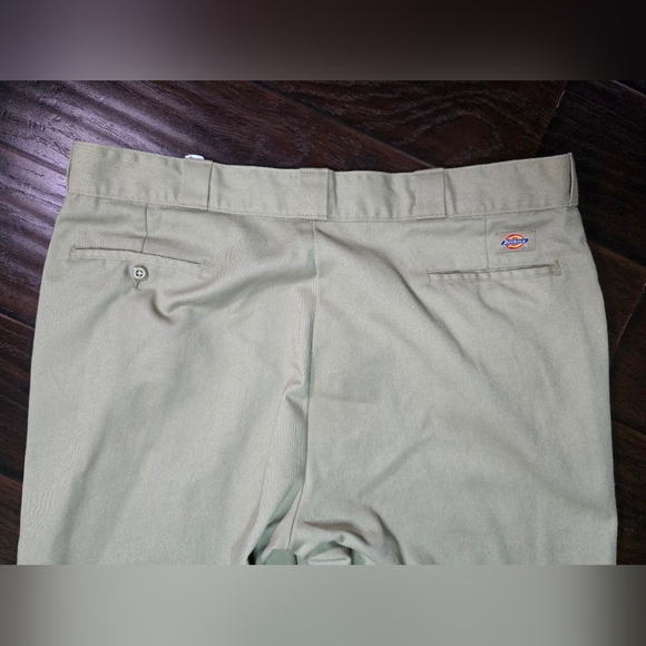 Dickies Mens 874 Original Fit Khaki 42x32 Pants - Picture 7 of 9